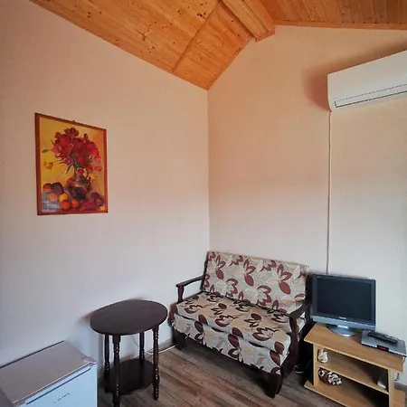 Penzion Guest House Ezerets *