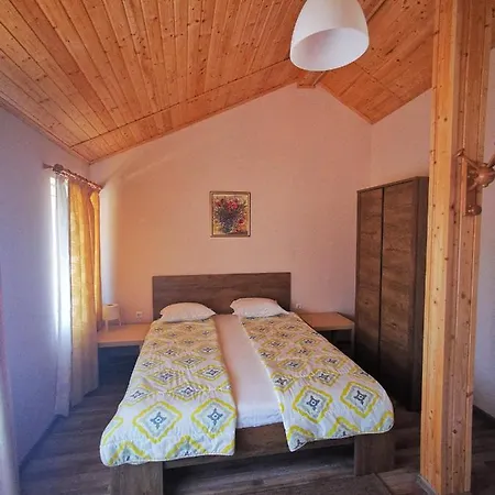 Guest House Ezerets Maison d'hôtes